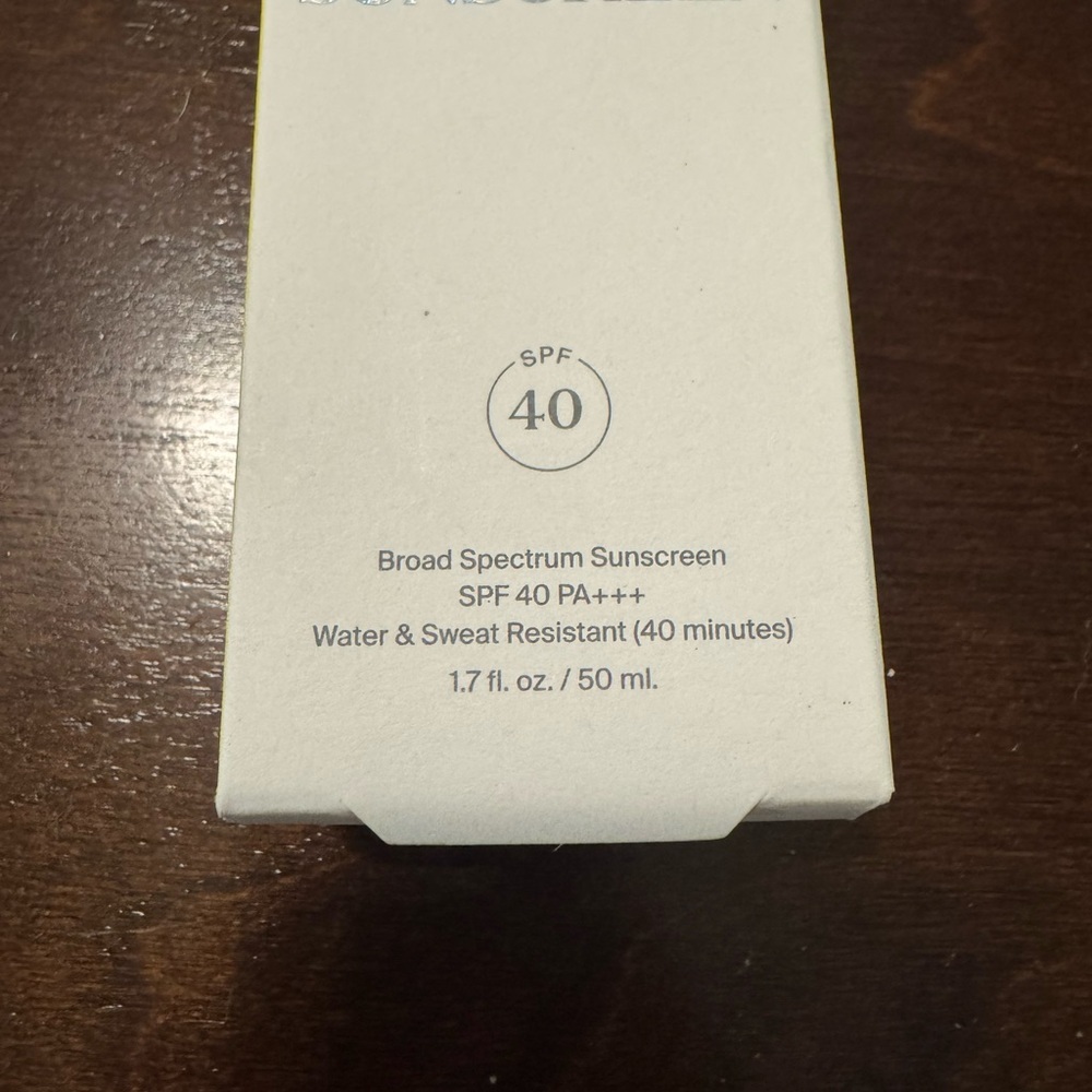 NWT Supergoop Unseen Sunscreen SPF 40 - Full Size, 1.7 fl oz - Picture 5 of 8
